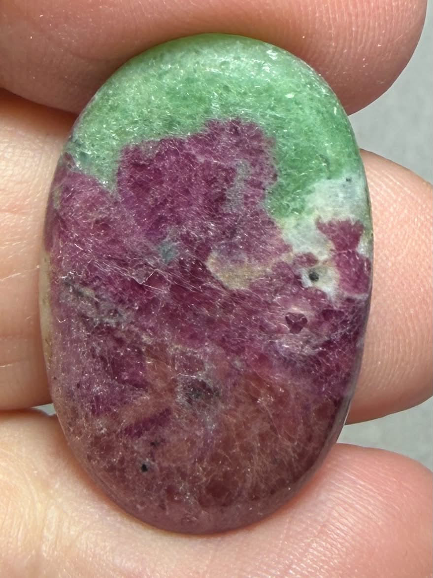 Oval 28x18mm Ruby Zoisite Cabochon 28