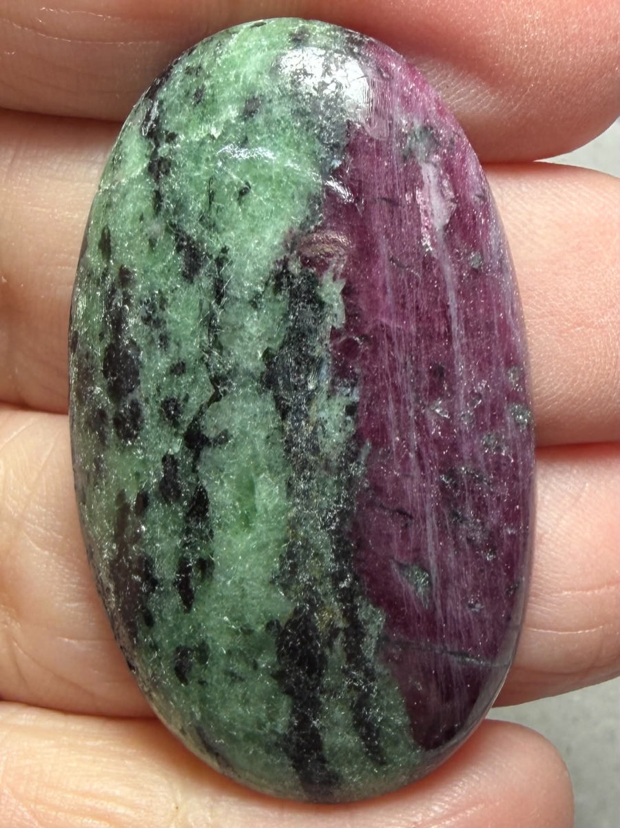 Oval 43x25mm Ruby Zoisite Cabochon 69
