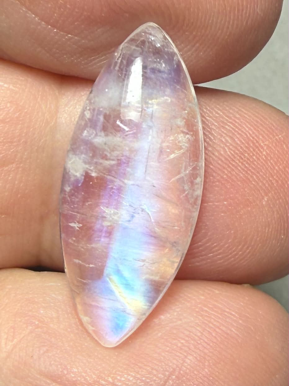 Marquise 24x10mm Rainbow Moonstone Cabochon 98