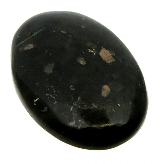 Oval 33x22mm Nuummite Cabochon 04