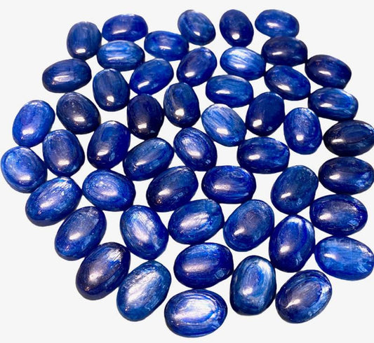 Single Oval 18mm Long Top Grade Blue Kyanite Cabochon