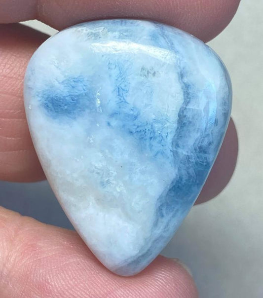 Teardrop 31x24mm Scheelite Cabochon 12