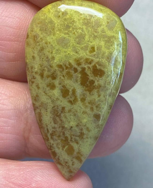 Teardrop 38x21mm Light Green Opal Cabochon 42
