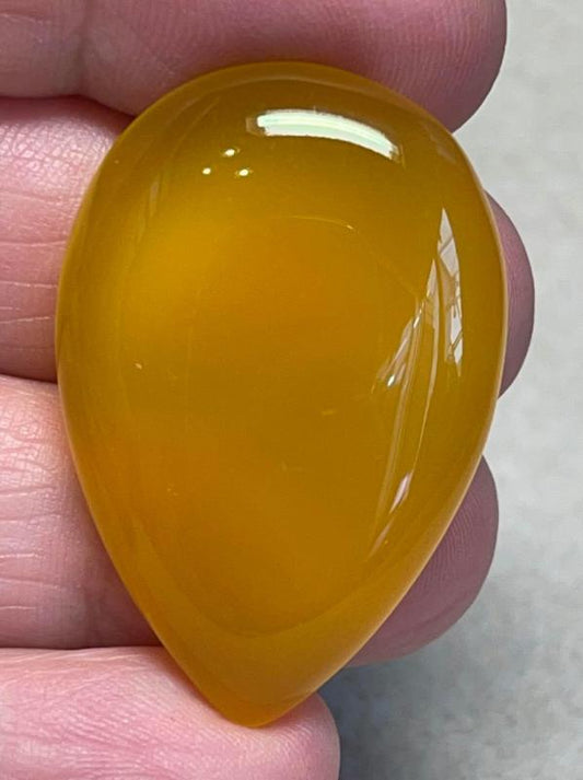 Teardrop 38x26mm Gold Onyx Cabochon 01