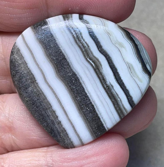 Teardrop 37x38mm Zebra Calcite Cabochon 02