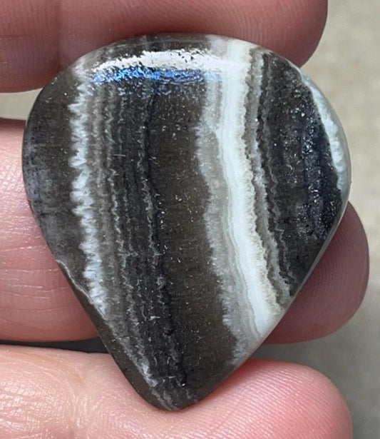 Teardrop 33x29mm Zebra Calcite Cabochon 09