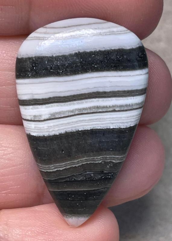 Teardrop 38x23mm Zebra Calcite Cabochon 22