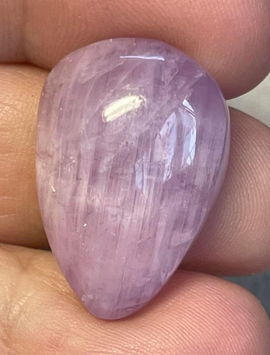 Teardrop 26x18mm Kunzite Cabochon 11