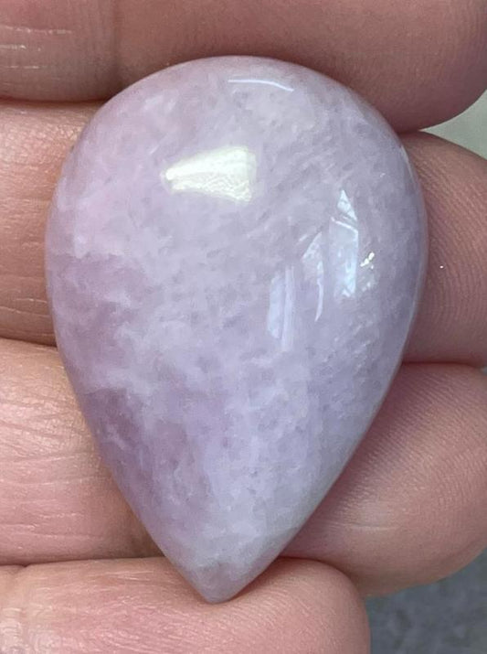 Teardrop 33x23mm Kunzite Cabochon 12