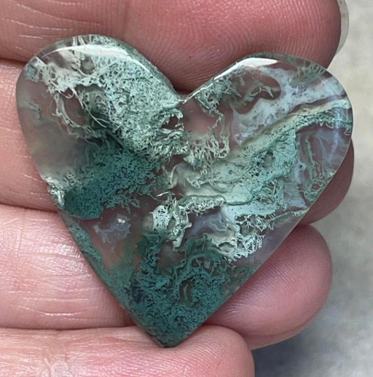 Heart 34x36mm Lichen in Quartz Cabochon 63