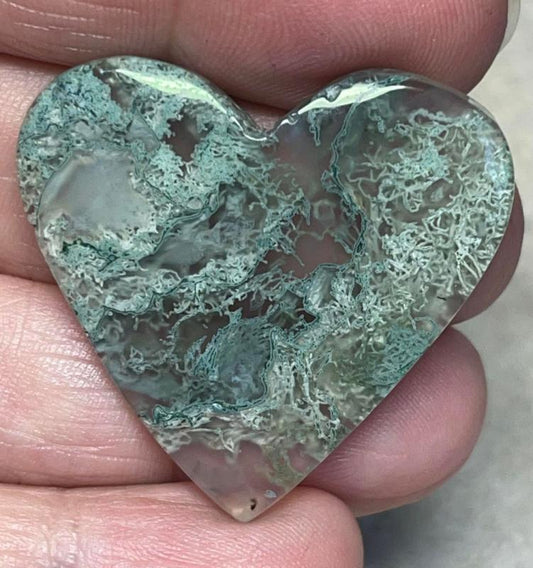 Heart 33x35mm Lichen in Quartz Cabochon 69