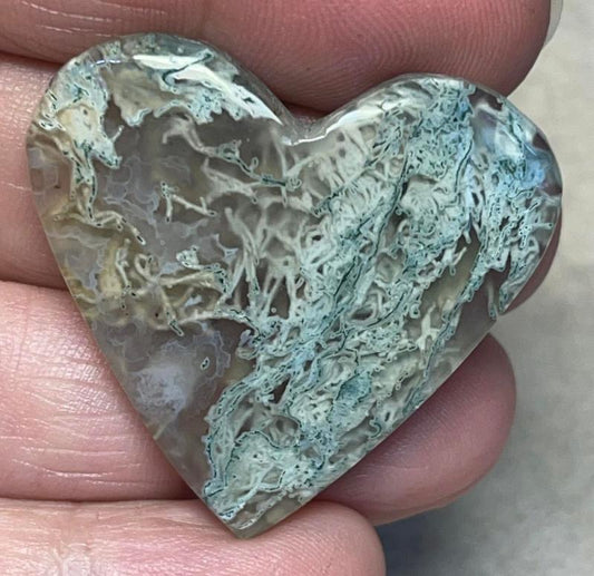 Heart 34x36mm Lichen in Quartz Cabochon 75