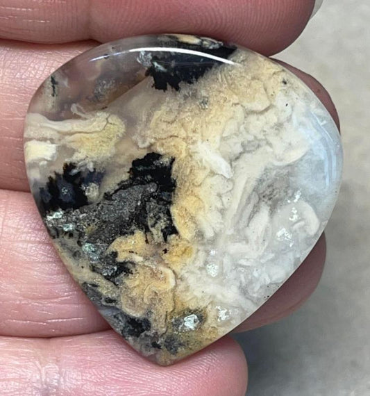 Teardrop 36x34mm Dendritic Tiger Agate Cabochon 01