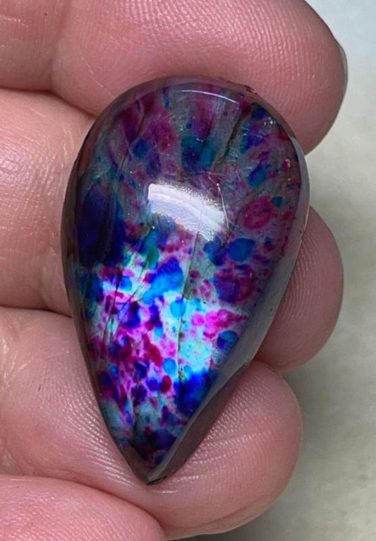 Teardrop 33x19mm Tie Dye Coloured Labradorite Cabochon 88
