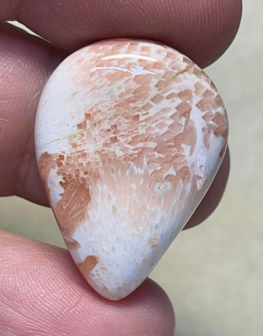 Teardrop 29x21mm Pink Scolecite Cabochon 15