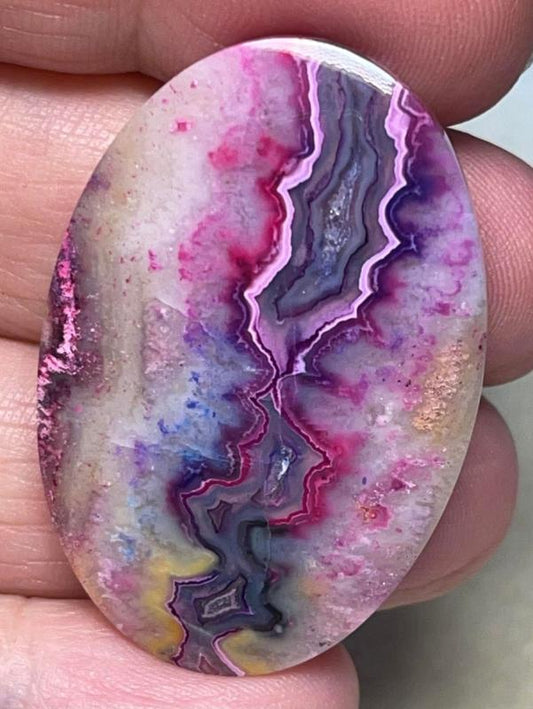 Oval 40x27mm Colour Enhanced Agate Cabochon 01
