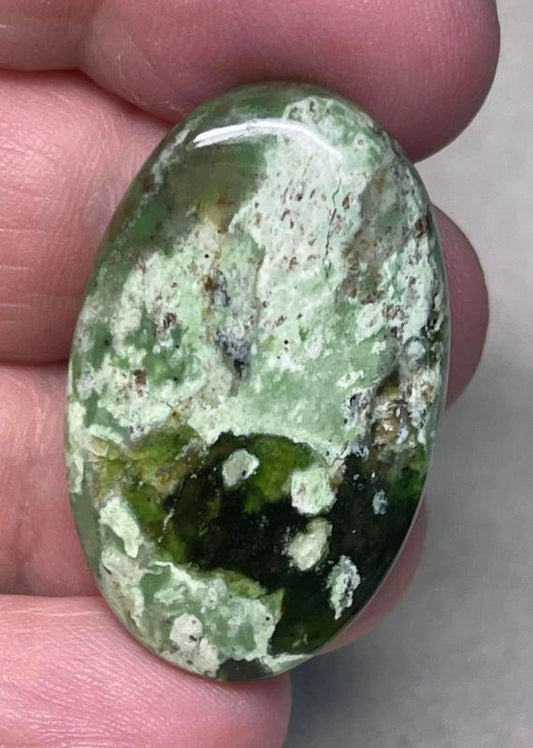 Oval 35x22mm Diopside Cabochon 26