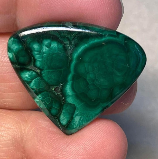 Teardrop 26x32mm Malachite Cabochon 56