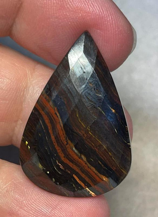 Teardrop 32x22mm Faceted Tiger Iron Cabochon 27