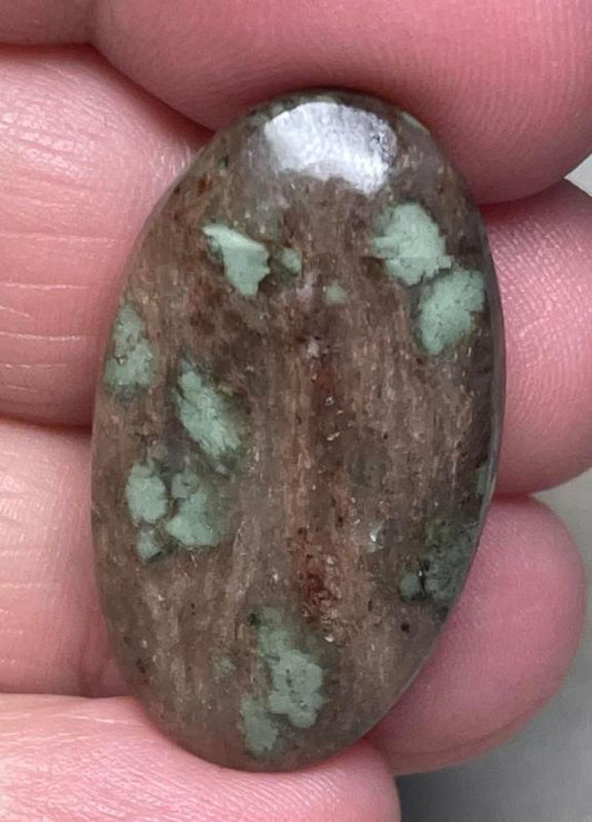 Oval 32x18mm Nundoorite Cabochon 15