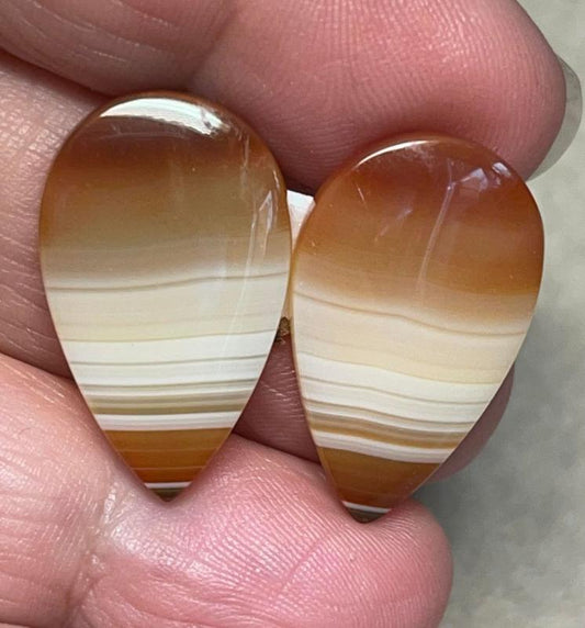 Teardrop 25x15mm Banded Carnelian Cabochon Pair 19