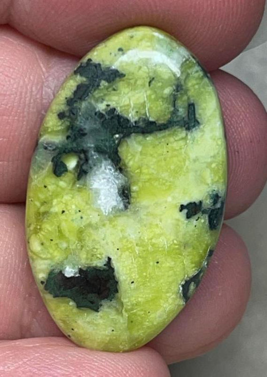 Oval 32x19mm Lizardite Cabochon 02
