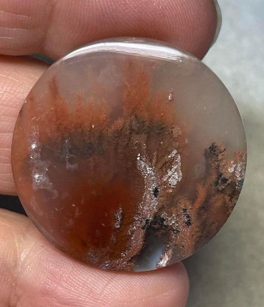 Round 32x32mm Natural Red Plume Agate Cabochon 70