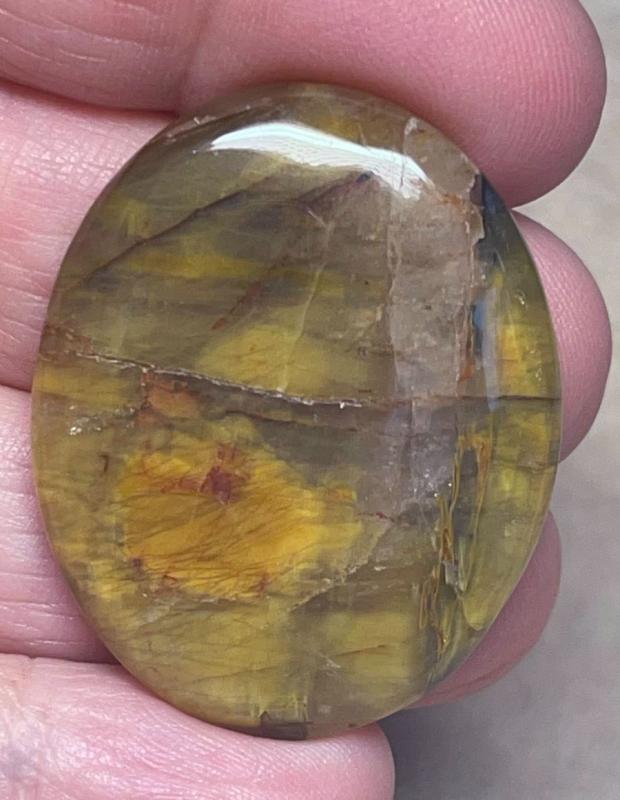 Oval 37x30mm Nellite Cabochon 41