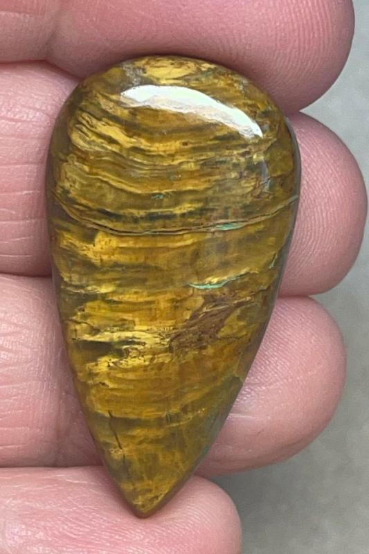 Teardrop 37x20mm Nellite Cabochon 45