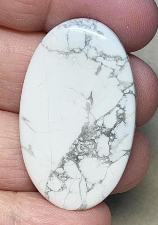 Oval 41x25mm Howlite Cabochon 22