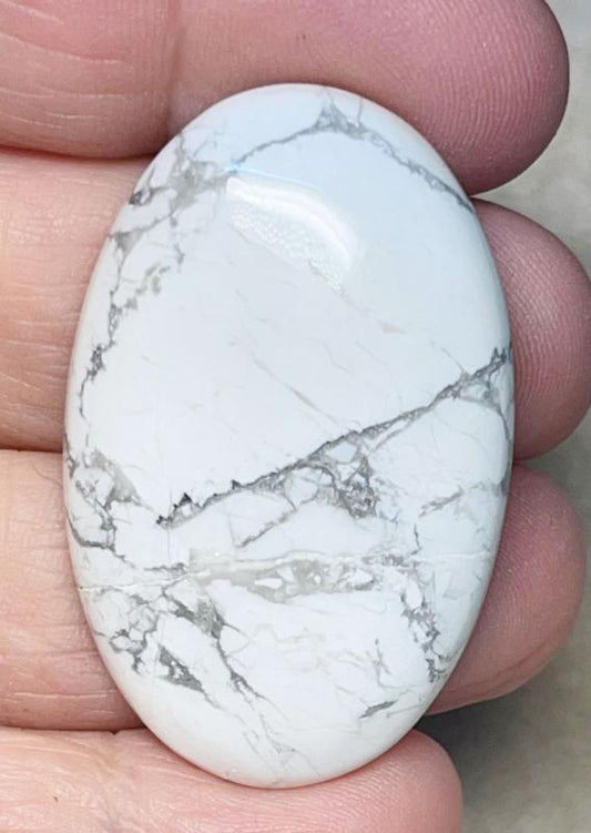 Oval 42x27mm Howlite Cabochon 24