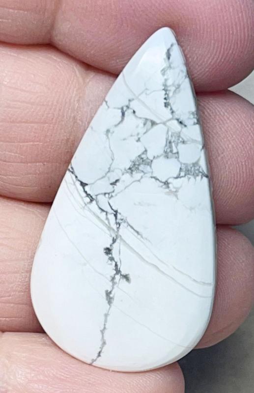 Teardrop 39x21mm Howlite Cabochon 26