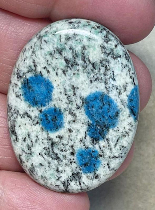 Oval 40x30mm K2 Cabochon 32