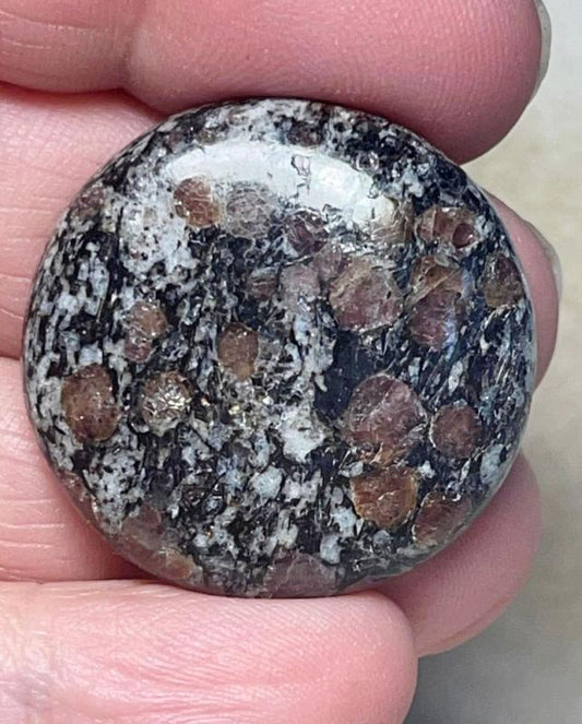 Round 30x30mm Spinel in Matrix Cabochon 13