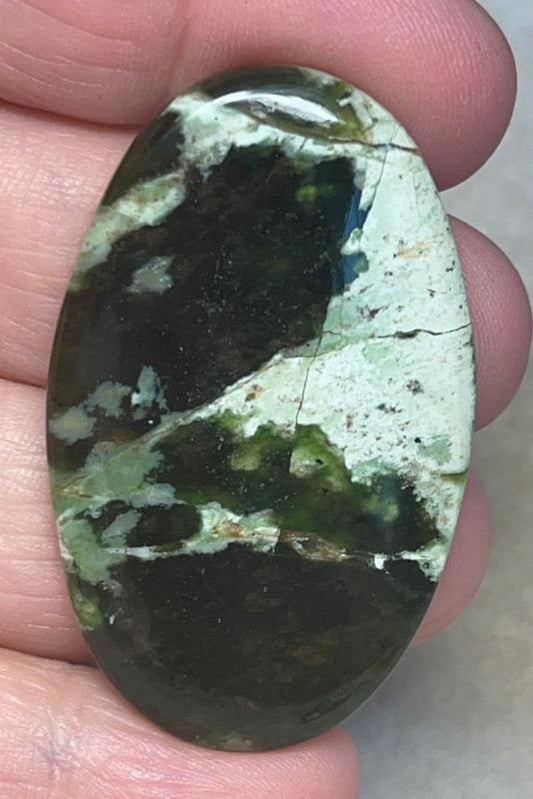 Oval 47x29mm Chrome Chalcedony Cabochon 04