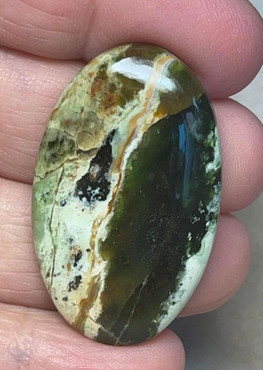 Oval 40x25mm Chrome Chalcedony Cabochon 05