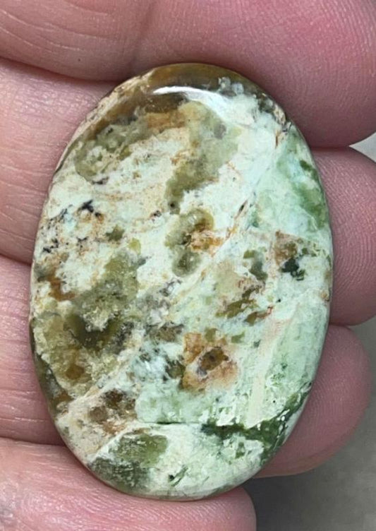Oval 37x26mm Chrome Chalcedony Cabochon 15