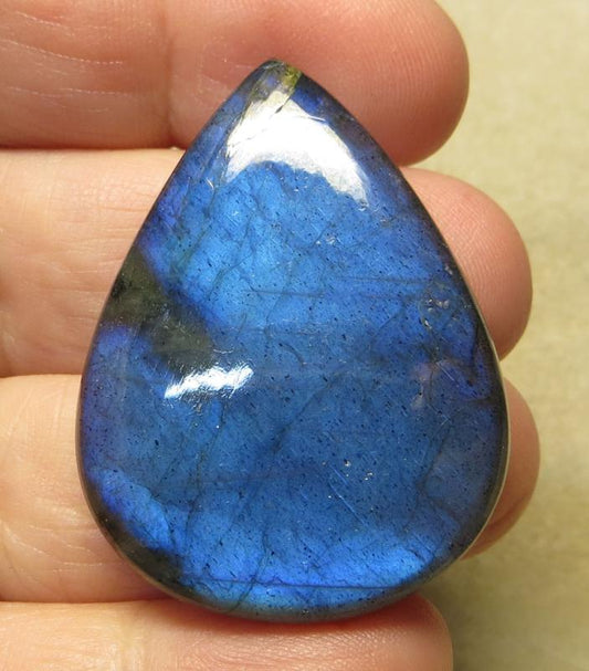 Teardrop 41x31mm Natural Blue Labradorite Cabochon 02