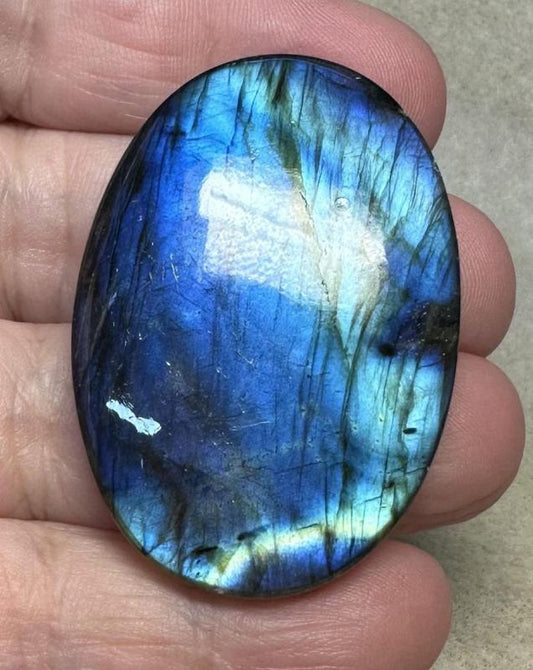 Oval 47x32mm Natural Blue Labradorite Cabochon 24