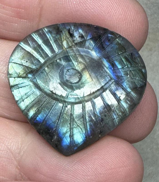 Teardrop 28x29mm Evil Eye Carved Labradorite Cabochon 21