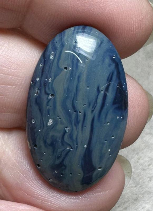 Oval 31x18mm Leland Blue Cabochon 28