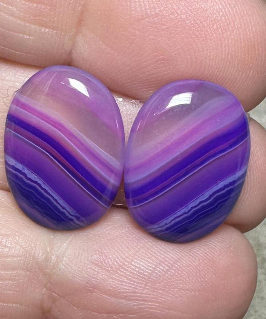 Oval 18x13mm Coloured Agate Cabochon Pair 42