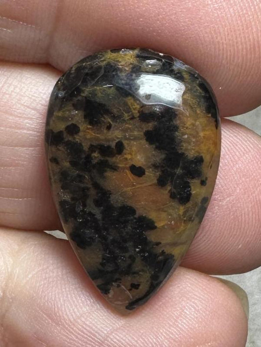 Teardrop 26x17mm Cheetah Jasper Cabochon 12