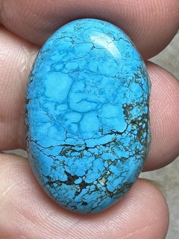 Oval 25x16mm Hubei Turquoise Cabochon 120