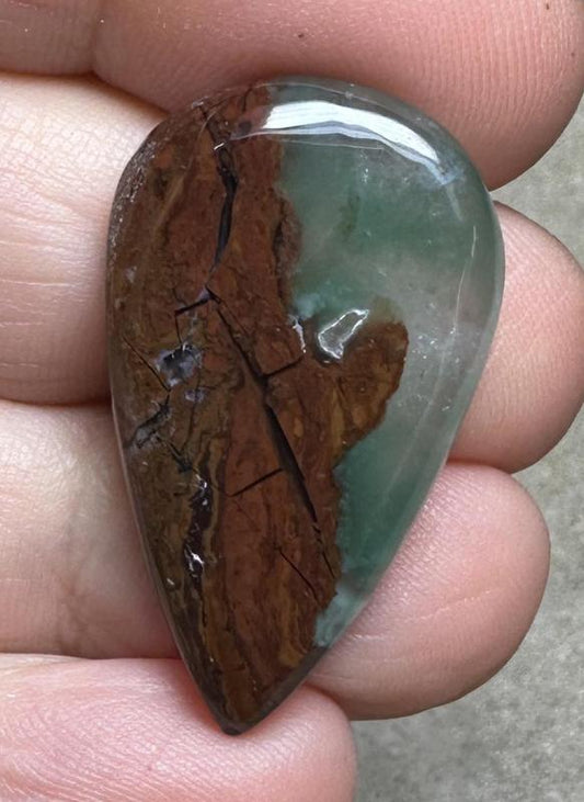 Teardrop 32x19mm Blue Green Chalcedony Cabochon 60