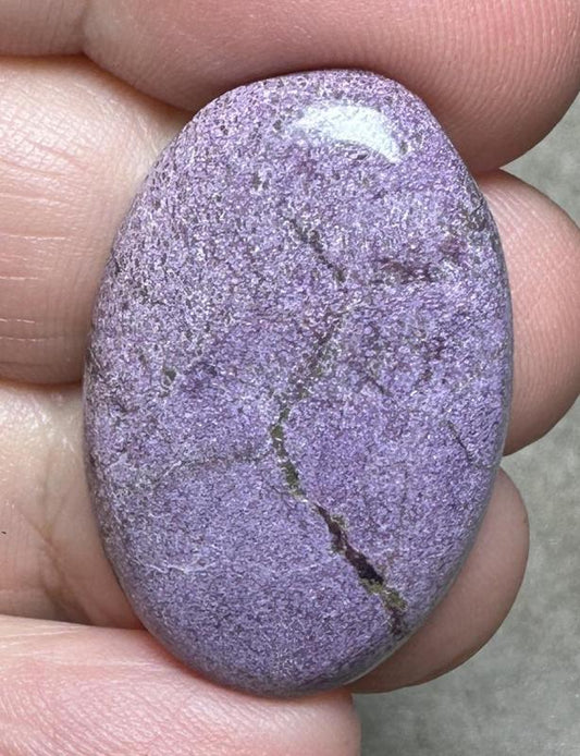 Oval 31x20mm Stichtite Cabochon 24
