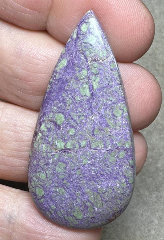 Teardrop 49x24mm Stichtite Cabochon 25