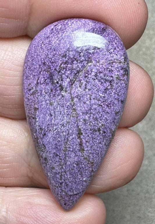 Teardrop 40x21mm Stichtite Cabochon 26