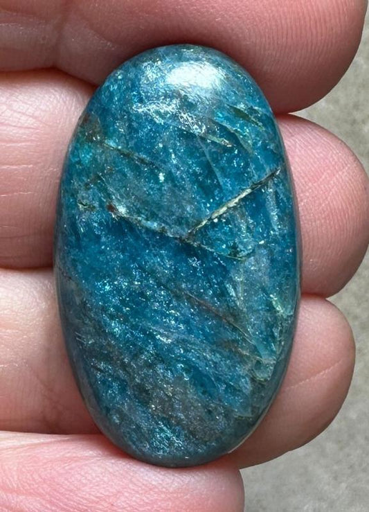 Oval 32x18mm Neon Apatite Cabochon 02
