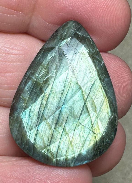 Teardrop 30x22mm Faceted Labradorite Cabochon 07
